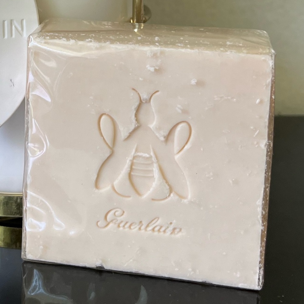 Guerlain Sapoceti Luxury Soap - Italian Jasmine
